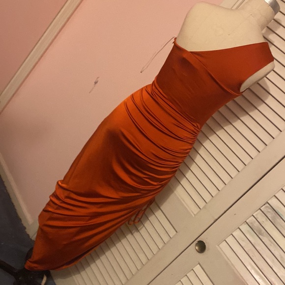 MONSE.  NWOT. one shoulder dress size 6. - Picture 9 of 15